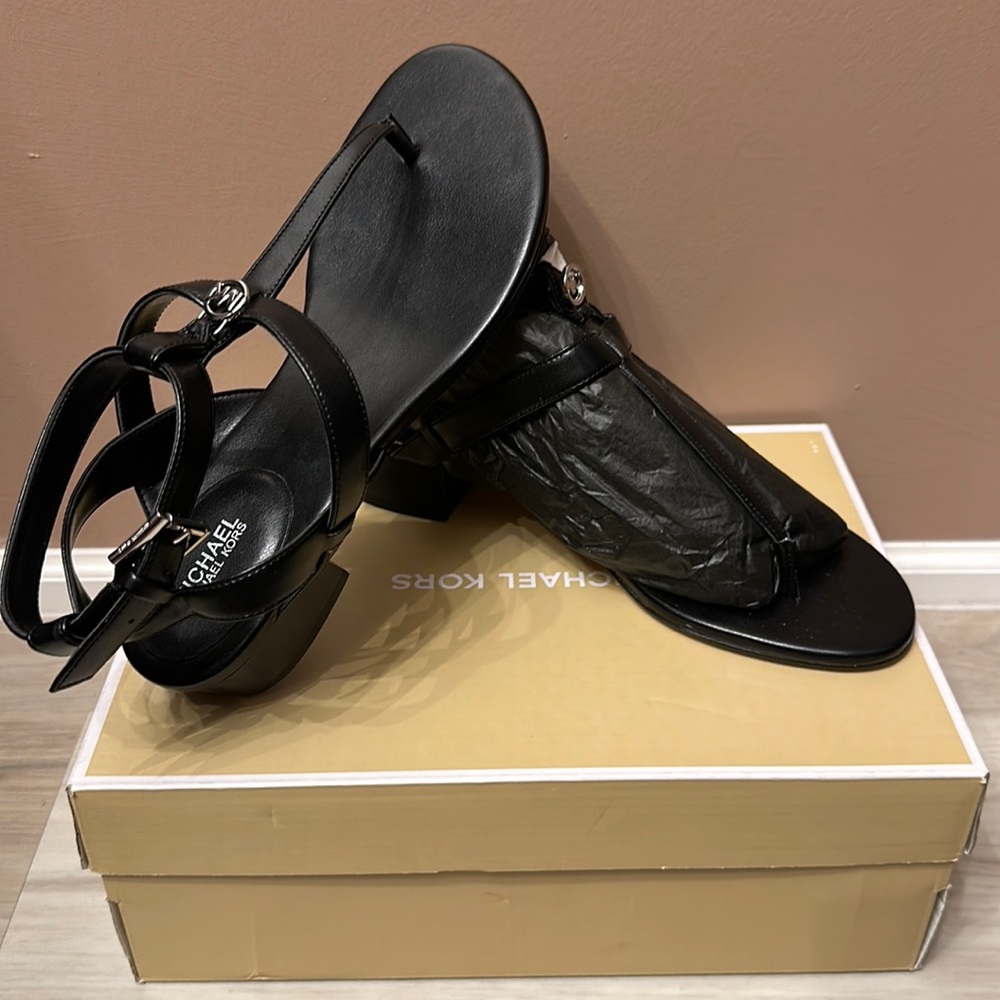 Michael Kors sandals *Brand New